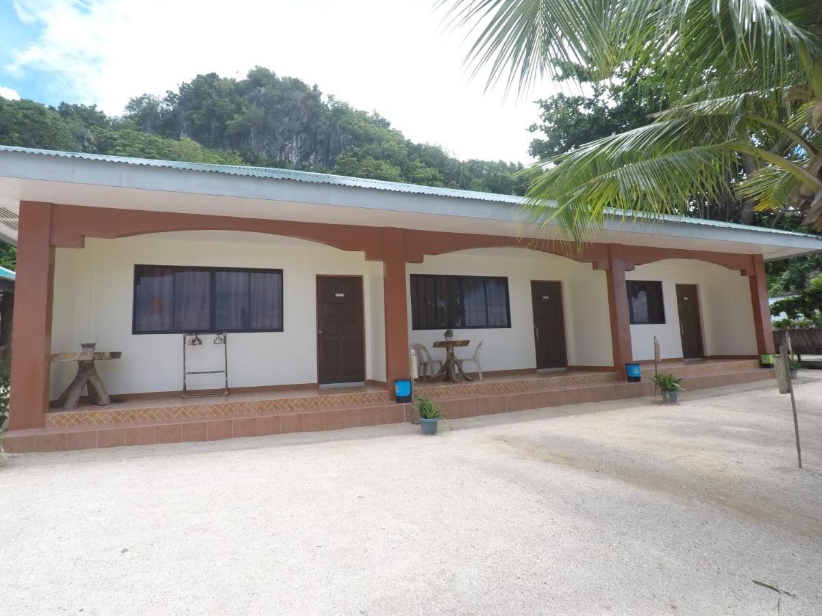 Se San Beach Resort-Isla De Gigantes Carles Екстер'єр фото