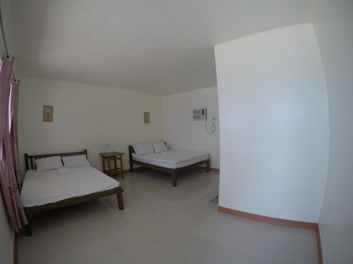 Se San Beach Resort-Isla De Gigantes Carles Екстер'єр фото